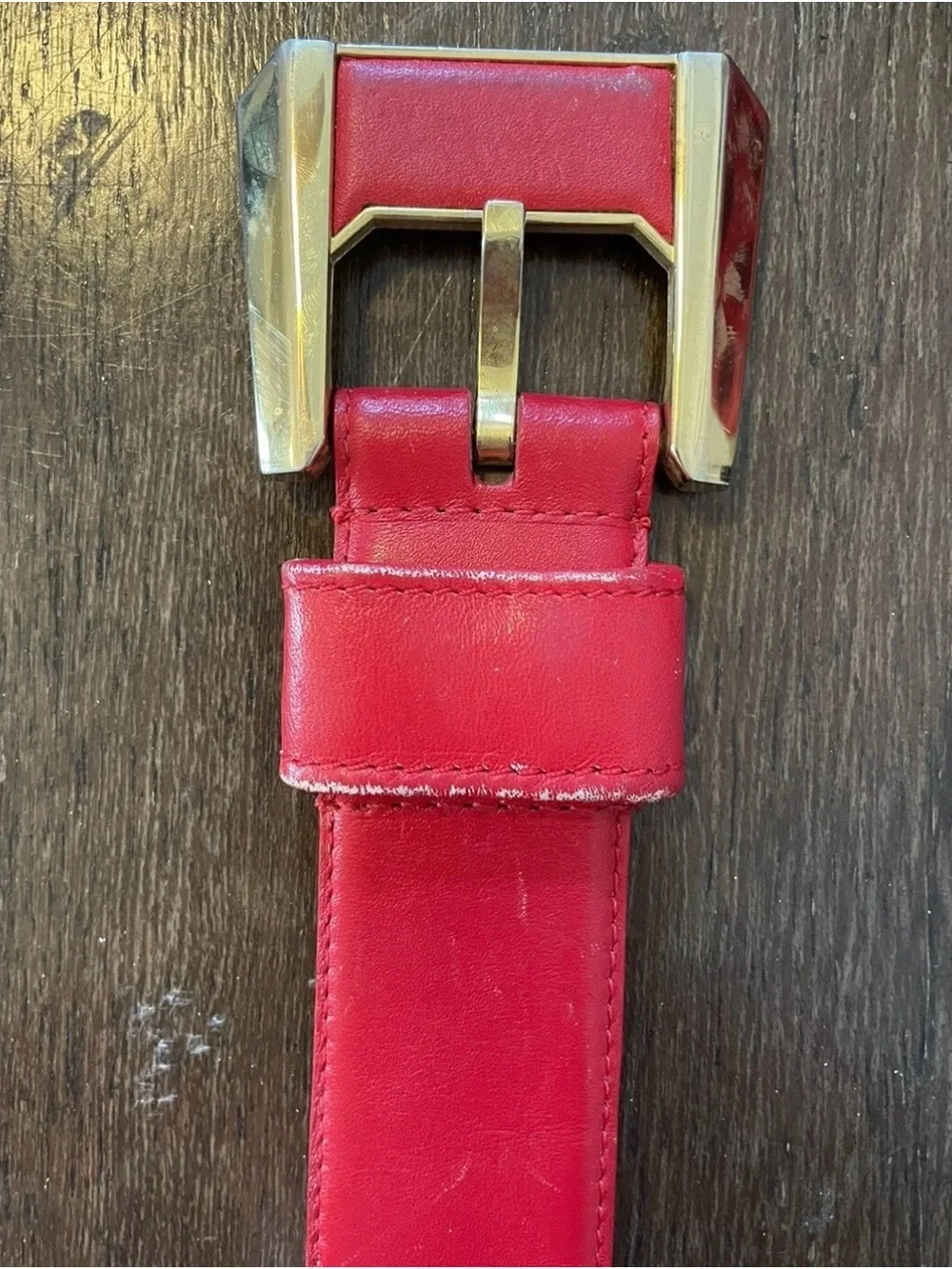 Vintage Liz Claiborne Genuine Leather Belt Red 35” Long Size Medium Gold Colored